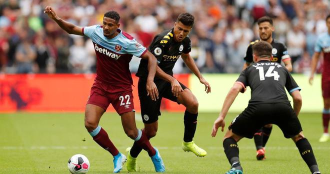 快船队记：伦纳德在今天的比赛中仍将受到出场时间限制