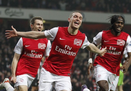 跟队：多特在与狼队谈法比奥-席尔瓦转会，预计本周将加速