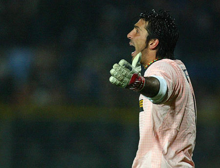 铜梁龙马钰钧庆祝冲超：和一群志同道合的兄弟取得伟大的成绩