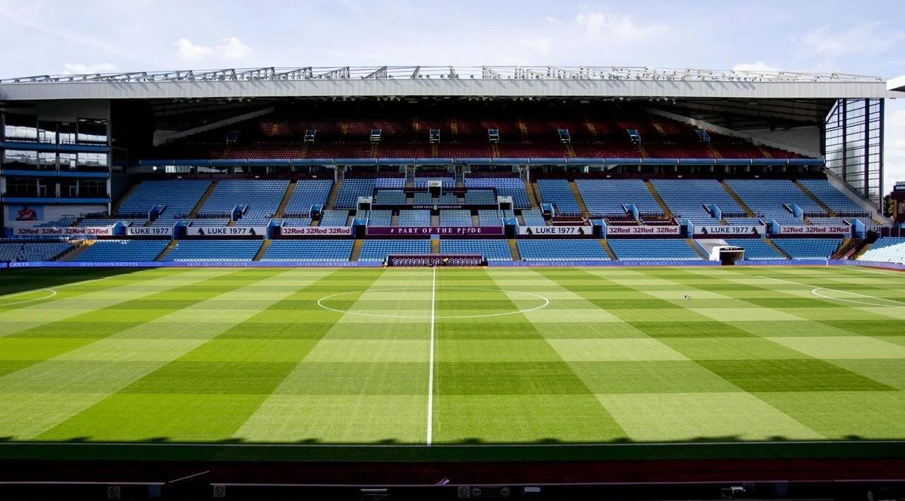 乌比格：今天球队表现非常出色，首发登场是早上教练组决定的