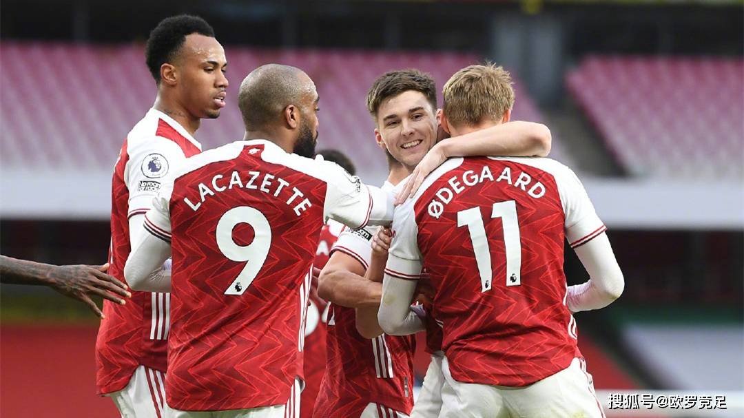 美记：湖人对维金斯很感兴趣，不会签下保罗