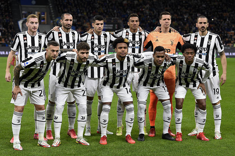 图片报：诺伊尔参加了拜仁周五训练，对阵弗赖堡可以首发上场